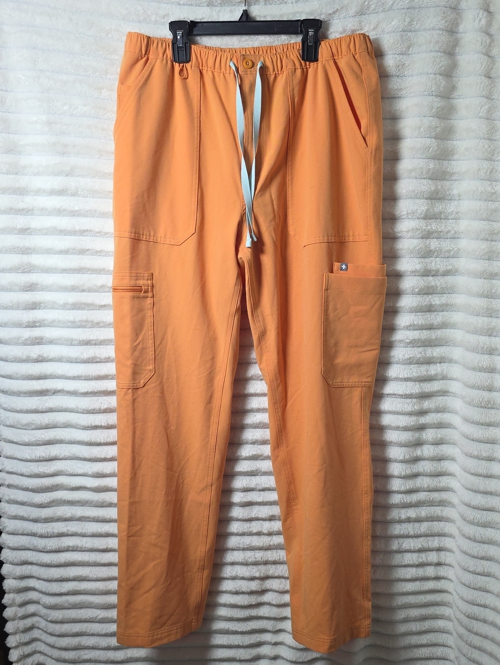 0442 Figs Men's Cargo Scrub Pants
